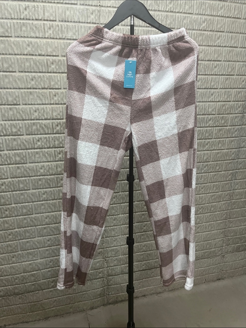 Cupshe Brown and White Buffalo Check Joggers